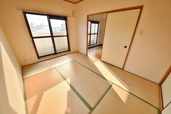 ファインコート西つつじヶ丘の物件内観写真